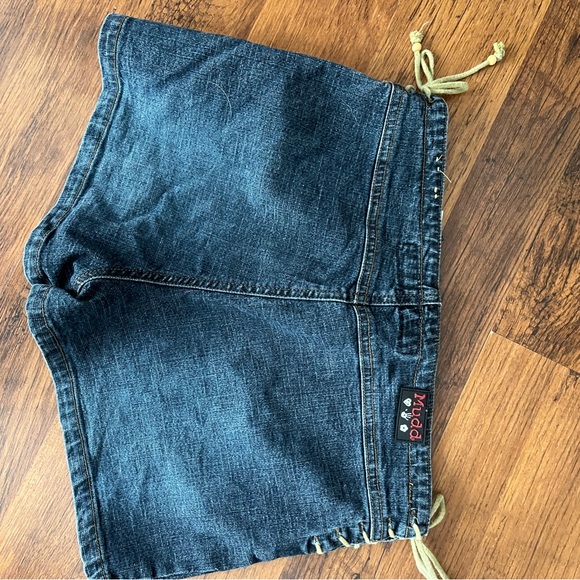 Mudd shorts - Picture 2 of 2